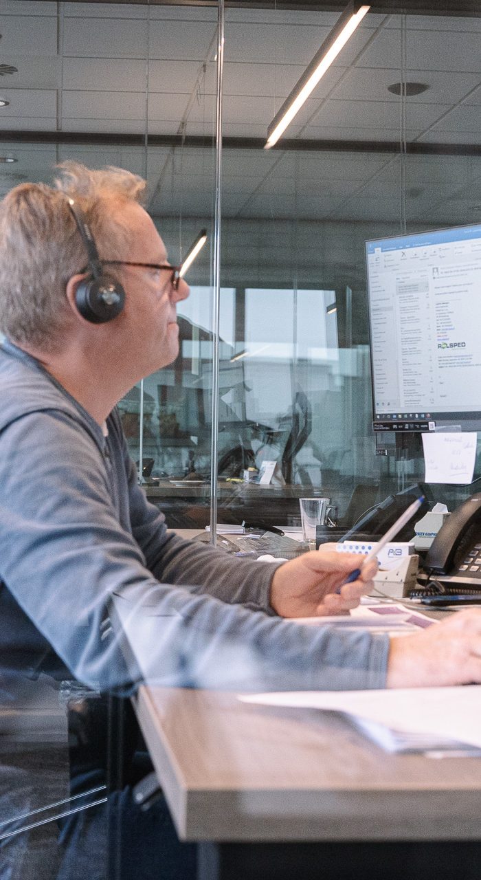 Verkoper bij Vriesoord Trucks