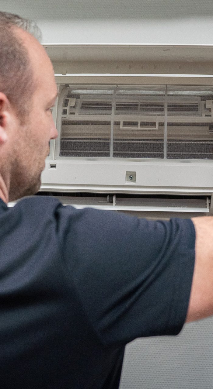 Installatiemonteur bij Airco Outletshop