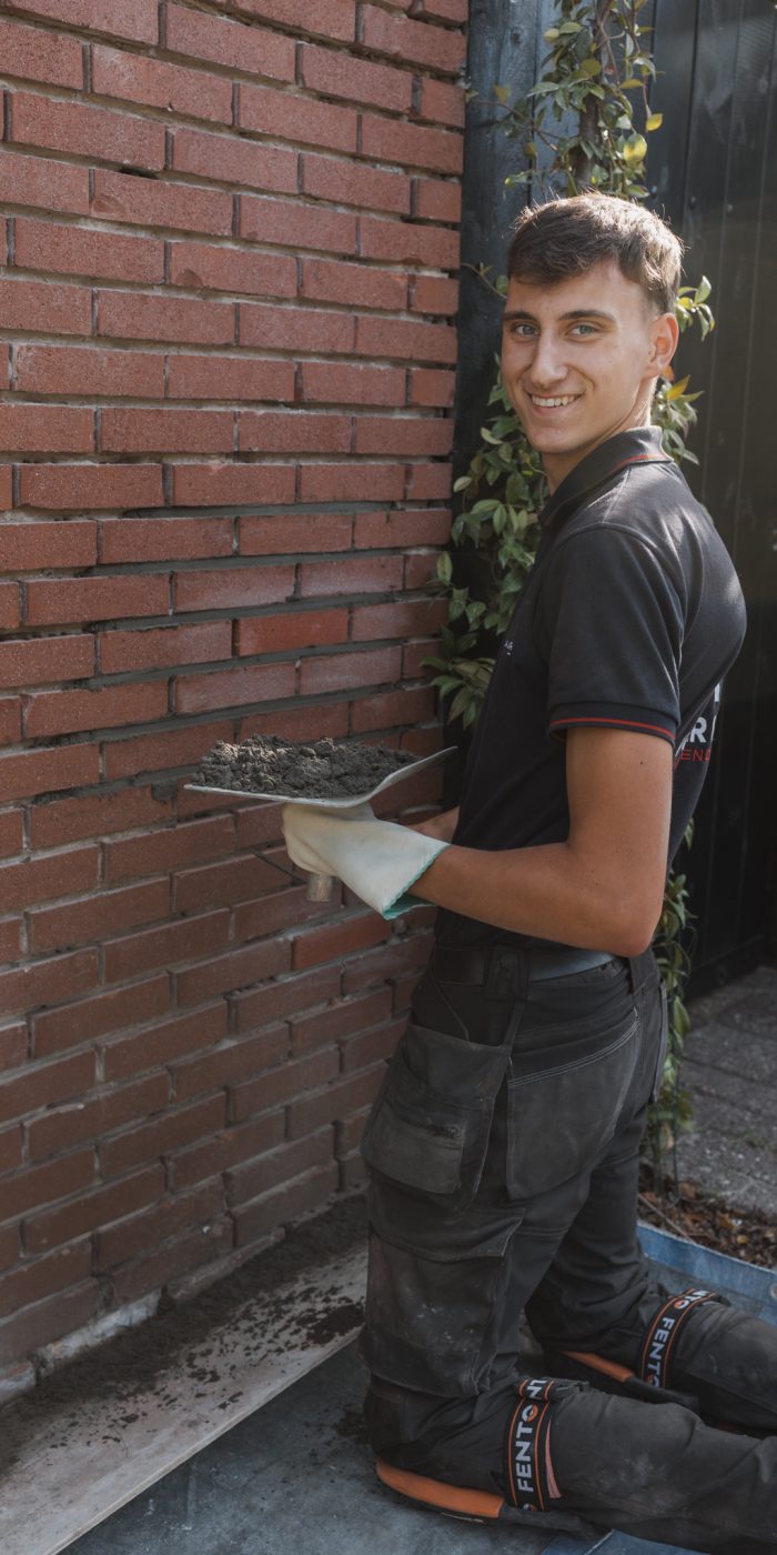 Metselaar bij Van der Haar Groep