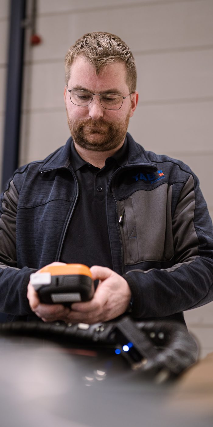 Werkplaatsmonteur bij TAB Benelux